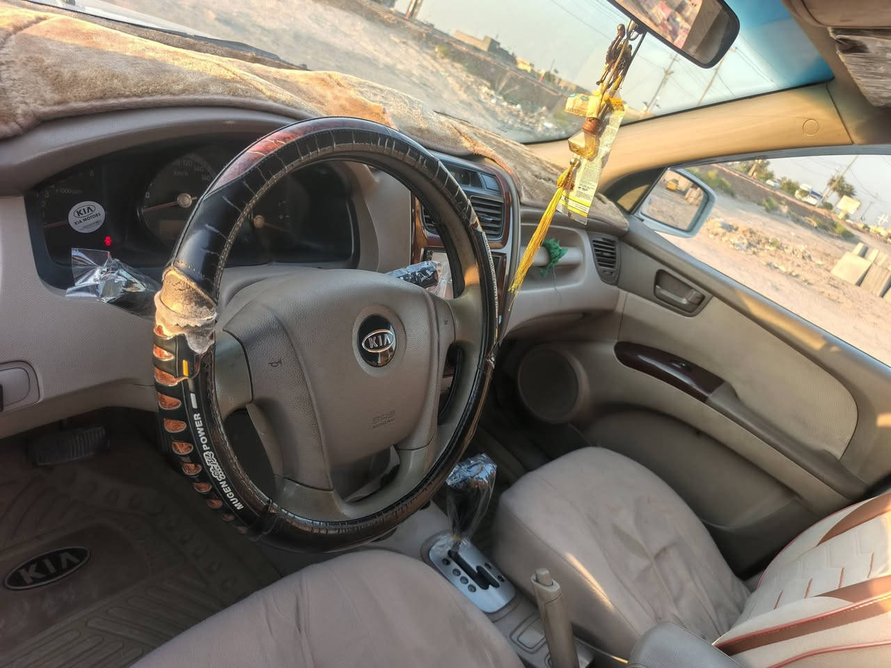 السلام عليكم
سبورتج ٢٠١٠ خليجي مكفولة رقم أربيل دولي باسمي
محرك ٢٠٠٠ كير تبريد حدادية تخم تاير مكفول
للاستفسار ***********
بابل الإسكندرية 
السعر ١٢٥
