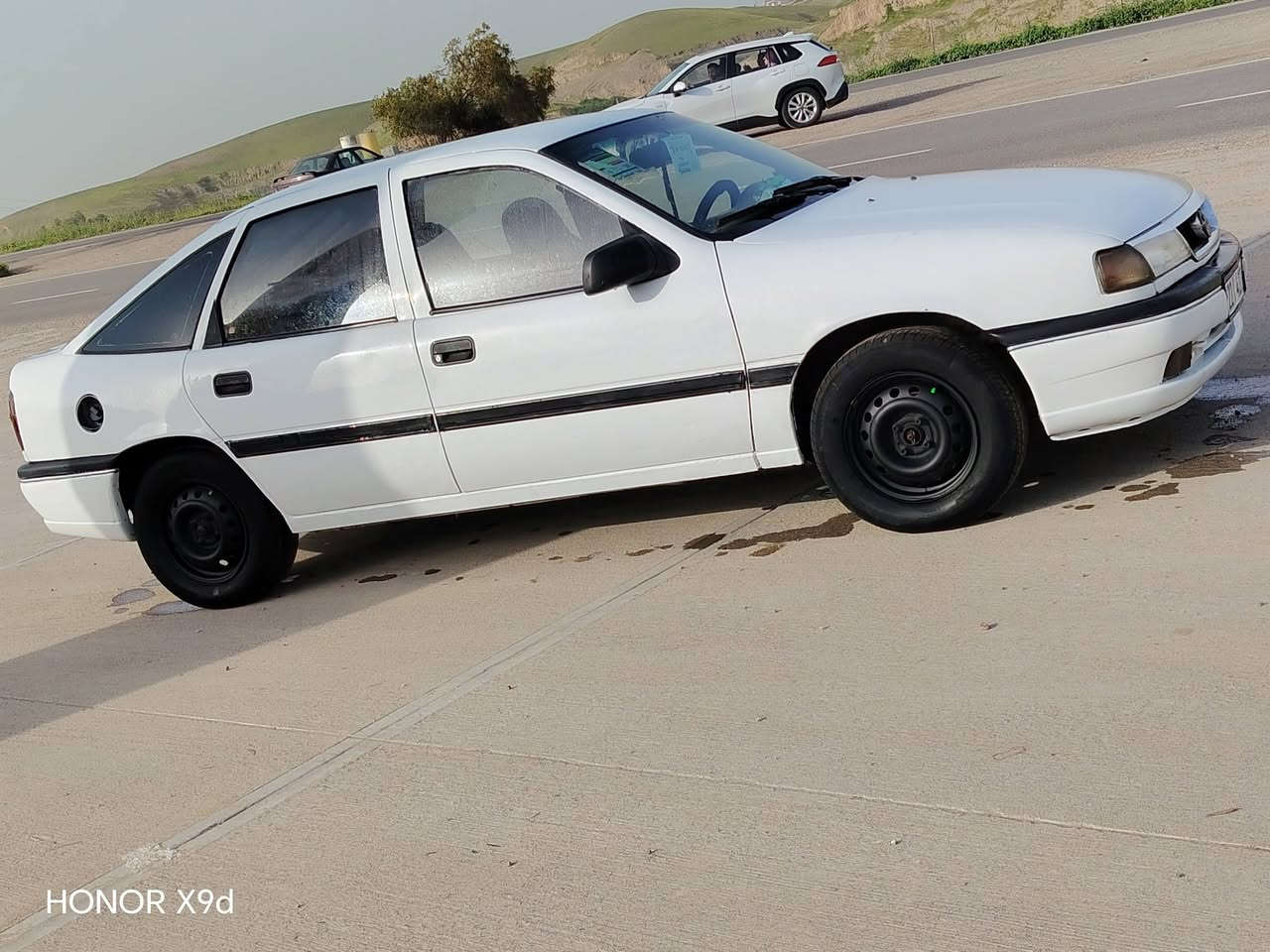 سياره اوبل فيكترا موديل 92
حجم 16 كايش عريض
السياره باسمي
ضخم تاعات جدا جير محرك بشرط
صبغ بيها براس الشاملغ شويه
هزه الجديد رقم جديد رقم تايات جدا السعر 32 ومجال
رقم الموبايل***********
***********
