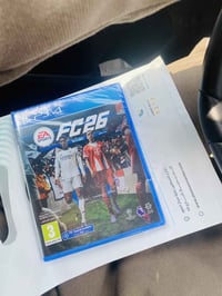 قرص للبيع ما مستعمل بعده جديد ما مفتوح fc26 ٦٥ الف وبي مجال 0781751384...