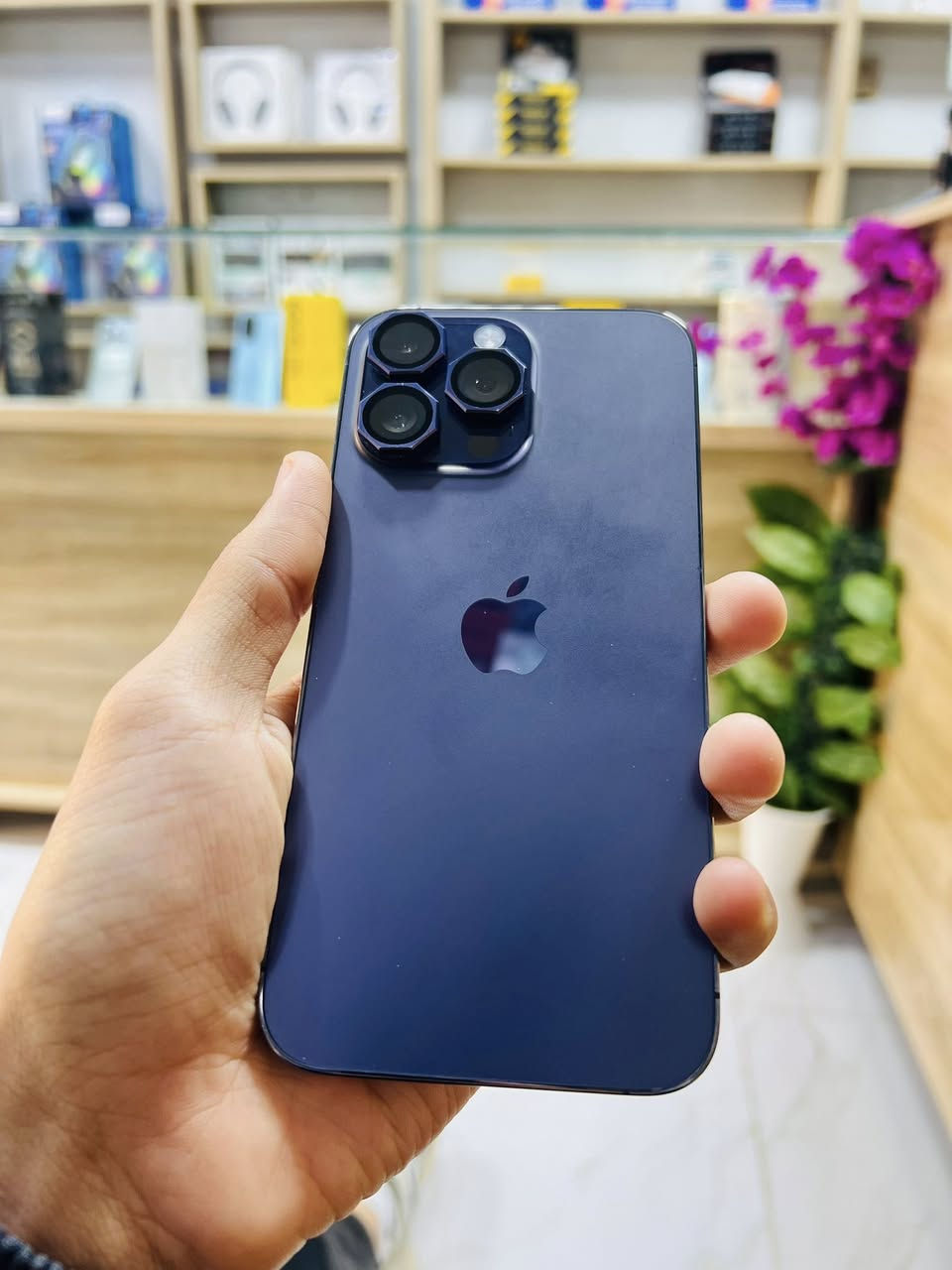  آيفون 14 برو ماكس 

• بطارية 85 
• نموذج M 
• ذاكرة 256 گيگا بايت 

للحجز و الإستفسار مراسلتنا عبر واتساب أو الإتصال على الرقم *********** 📞 

موقعنا : قضاء الفجر - شارع 30 - مجاور فلافل حمادي - مقابل مقهى سيد شمخي 📍
