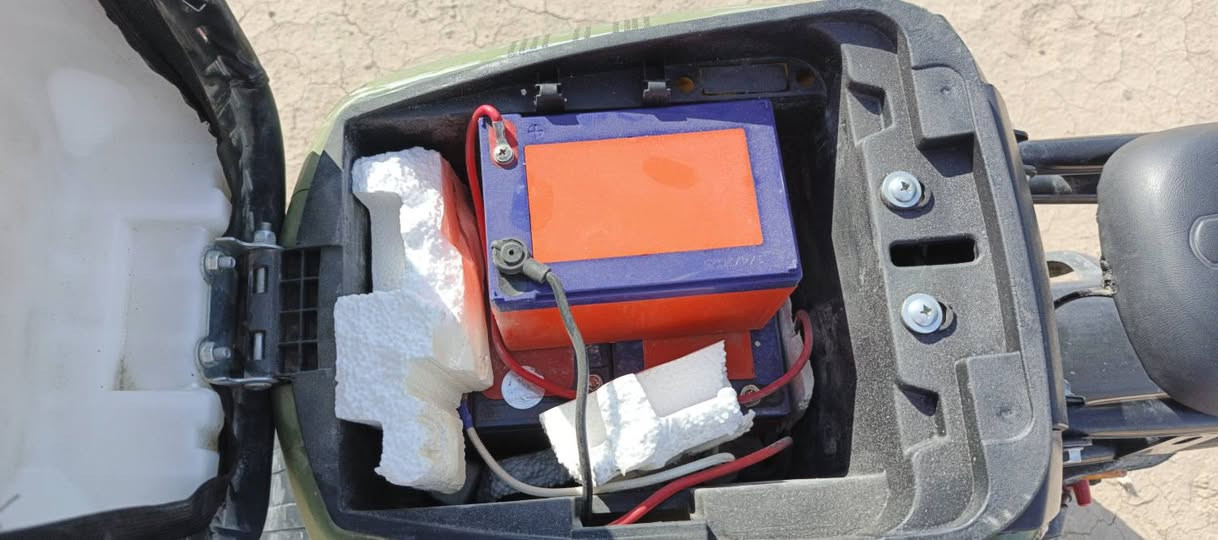 سلام عليكم دراجا ار 8 لبيع
مكفولة كفالة عاما 
مواصفات الدراجا دبلات امامية دهن 
دبلات خلفية غاز بريك امامي دسك
بريك خلفي هم دسك مع نضام حماية
سرقة مع سلة امامية مع ستاند تليفون 
السعر 360 مكاني ديالى بلدروز البوابة 
قطاع الثالث لاستفسار اتصل على هاذا
الرقم ***********
