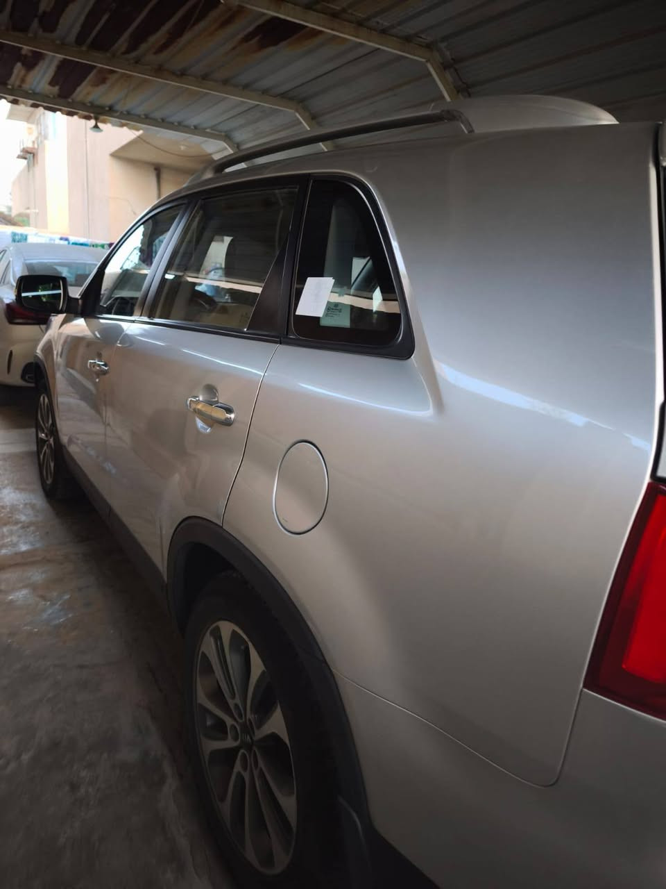 السلام عليكم سورنتو للبيع السيارة نظيفة جدا وجاهزه مكانه نجف تفاصل اكثر اتصل بالرقم *********** مكلف بالنشر
