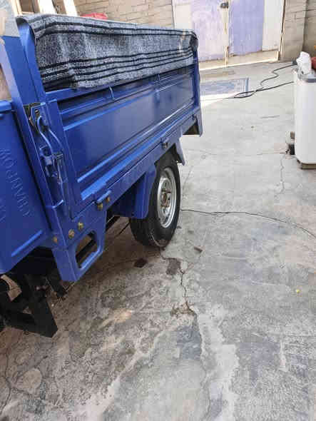 ستوته جمره مكفوله من كلشي فقط البدي بيه زلوغ قليله مكان البصره القرنه السعر 2900 الرقم ***********
