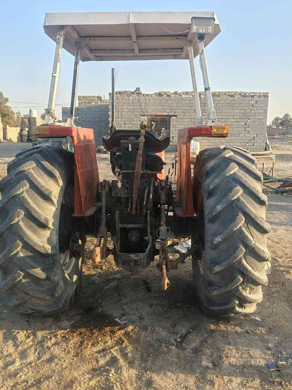 السلام عليكم مكينه نيهولند للبيع بدون مكان بابل ناحيه الطليعه الاستفسار ***********
