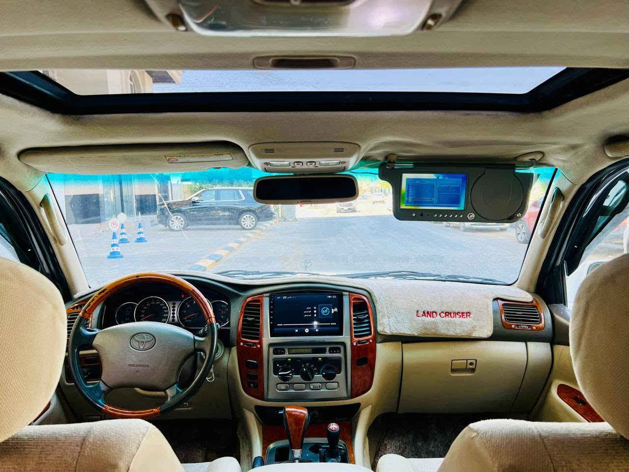 لاندكروز خليجي مديل 2006 سعر 168قابل للتفاوض الأستفسار اتصل ***********مكفوله كفاله عامه من الضربه والصبغ والتبديل فول مواصفات GXR واحد على واحد فتحه سقف تحكم ستيرن شاشه كبيره كامره خلفيه دواره كشنات كهربائي داخل بيجي مري كهربائي شفط اريل كهربائي حساسات امامي وخلفي ثلاجه دبل تانكي 7 راكب 3 قطع تبريد مكينه 6️⃣ سلندر مكينه وكير مكفولات + منضومه غاز حداديه جديده تخم تاير تبريد ثلج ❄️ رقم نكليزي مشروع وطني سنويه ل 29 مكان سياره كربلاء
