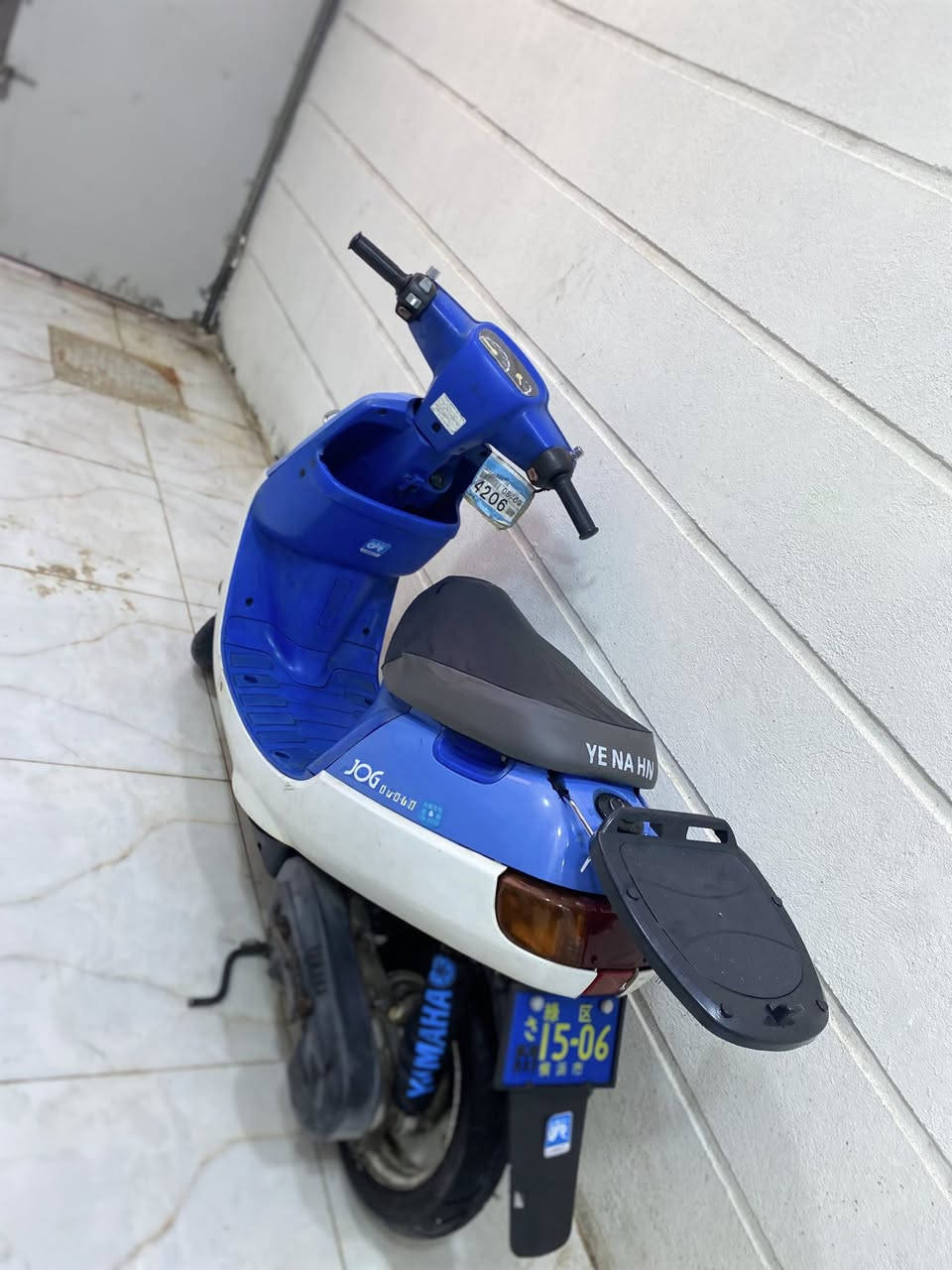 سلام عليكم دراجه بطه موديل ١٩٩٦نظيفه ماصار هواي ماطالعه من المعرض لون مميز مامطروق السعر خاص أو ع الرقم ***********
