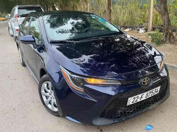 تيوتا كورلا 2021 le وارد امريكي
صنع في اليابان 
رقم اربيل تحويل مباشر بأسمي سنويه
مواصفات le  معروفه 
محرك 1800 بانزين المرغوب
مكفول كير مكينه شواصي لغود
ماشيه 50 m
سيارة بدون صبغ فقط بارد 
موضح بالصور الحادث

سعر 150  بي مجال
مكان سيارة بغداد شارع فلسطين
*********** بغداد
