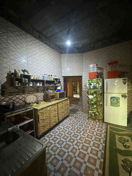 دار للبيع المساحه 135م يحتوى على استقبال ومطبخ وصاله وغرفتين وساحه البصره ابو صخير شارع الجامعه قرب حسينية فدك
للاستفسار الاتصال على الرقم ***********
