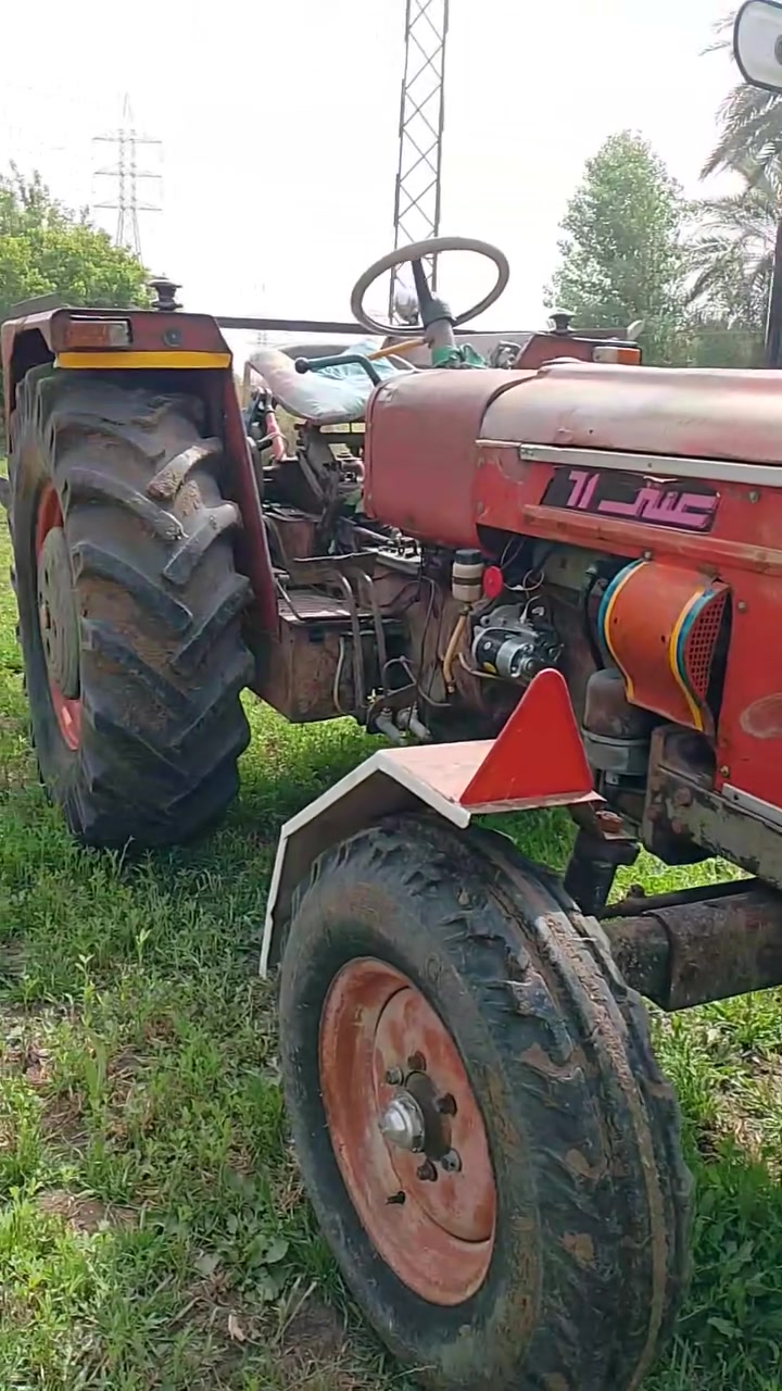 للبيع عنتر 88 وضع شركه تخم تاير بور بريك دهن محرك كير اكسل جهاز جديد 🚜🚜***********
