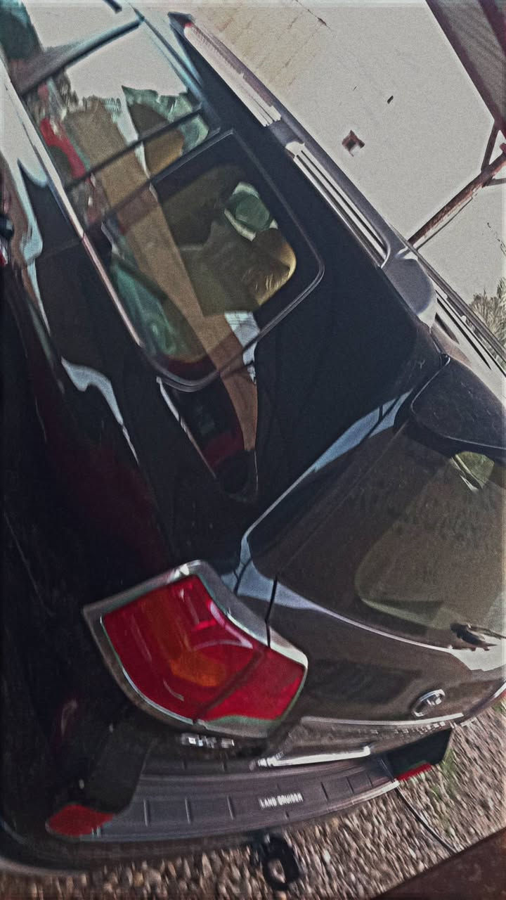 السلام عليكم 
معرض اليقين 
لاندكروز موديل 2014 Gxr. v6
فول مواصفات بريم اصلي 
مكفوله كفاله عامه ماعدا صبغ امام البانورلما و بارد الجاملغ الايمن و الايسر 
السيارت جديده السعر  385
للاستفسار معرض اليقين لتجاره السيارات واسط الصويره مدخل المدينه قرب محطه حمزه دعيل 
***********
***********
🌺🌺🌺🌺🌺🌺🌺🌺🌺🌺🌺🌺🌺🌺🌺🌺🌺🌺
