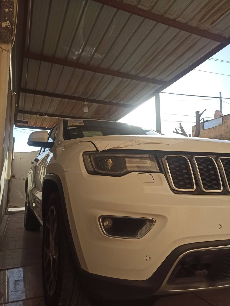 السلام عليكم... 

للبيع جيب 2019 خليجيه لمتدد فول مواصفات بانوراما تشغيل عن بعد رادار امامي وخلفي تبريد فول    السعر 248 وبيه مجال    والسونار ادناه. للتصال فقط: *********** 
المكان: حله شارع ستين

