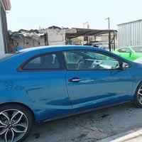 ياالله السلام عليكم فورتي كوبي تك باب  موديل ٢٠١٥  ماشيه ٨٥  بيها قطع ...
