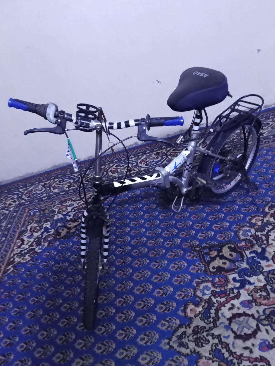 السلام عليكم بايسكل ابو الطبكة للبيع لونين بلادي ما مصبوغ بريكات جدد تايرات جدد ويالة جدد كلشي جديد عنواني بغداد جسر ديالى القديم السعر 70


**إذا كنت صاحب هذا الإعلان وتريد حذفه لأي سبب، رجاءا أرسل رسالة إلى الدعم الفني**