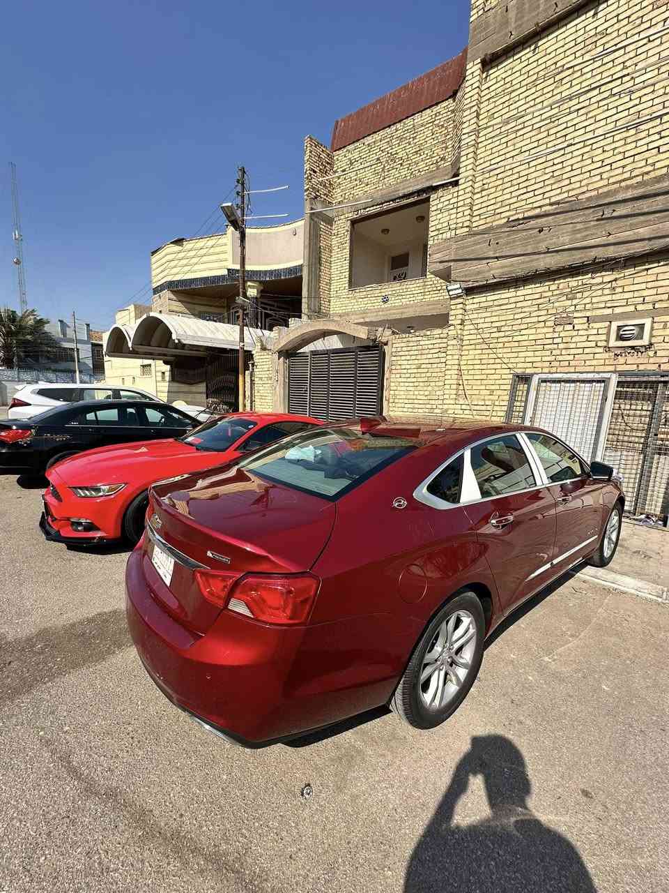 امبالا 2018 بريمر 

#للبيع 

شوفرليت أمبالا 2018 بريمير رقم  بغداد 

المحرك : v6   الحجم : 3600 

مواصفات البريمير معروفة

المواصفات:

* شاشة كبيرة 

* كامره 

* قاصة سرية 

* حساسات خلفية 

* رادار خلفي 

* رادار جانبي 

* هاندبريك بصمة 

* كير أوتو + عادي 

* ويل اصلي حجم 18

* اشارات مرايا 

* كشنات جلد 

* تدفئة تبريد كشنات مقاعد 

* شاشة كشف عطلات

* قطعتين تبريد 

* بصمة تشغيل وابواب وصندوق

* كشنات كهربائي 

* ليدات انارة دشبول + ابواب اصلي بريمير 

* تحكمات ستيرن 

* كروز سرعة 

* مانع انزلاق 

** نظام الصوت سماعات Bose 

* مخرج كهرباء خلفي 120v

🔴كير ومحرك كبس بشرط مامفتوح 

🔵ايرباكات طاك وراجع سستم

الضرر : السيارة جاملغ وبنيد والجاملغ الثاني ملاون ويا 

 ماشية 98 الف ميل 

 سعر 120 بيع مستعجل 

مكان السيارة النجف الاشرف 

***********
