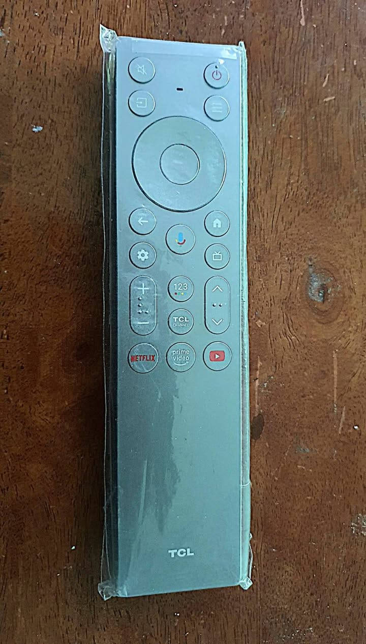 TCL C7k حجم 75 

مستخدمه قليل كلش سعره خاص او تصال ***********
