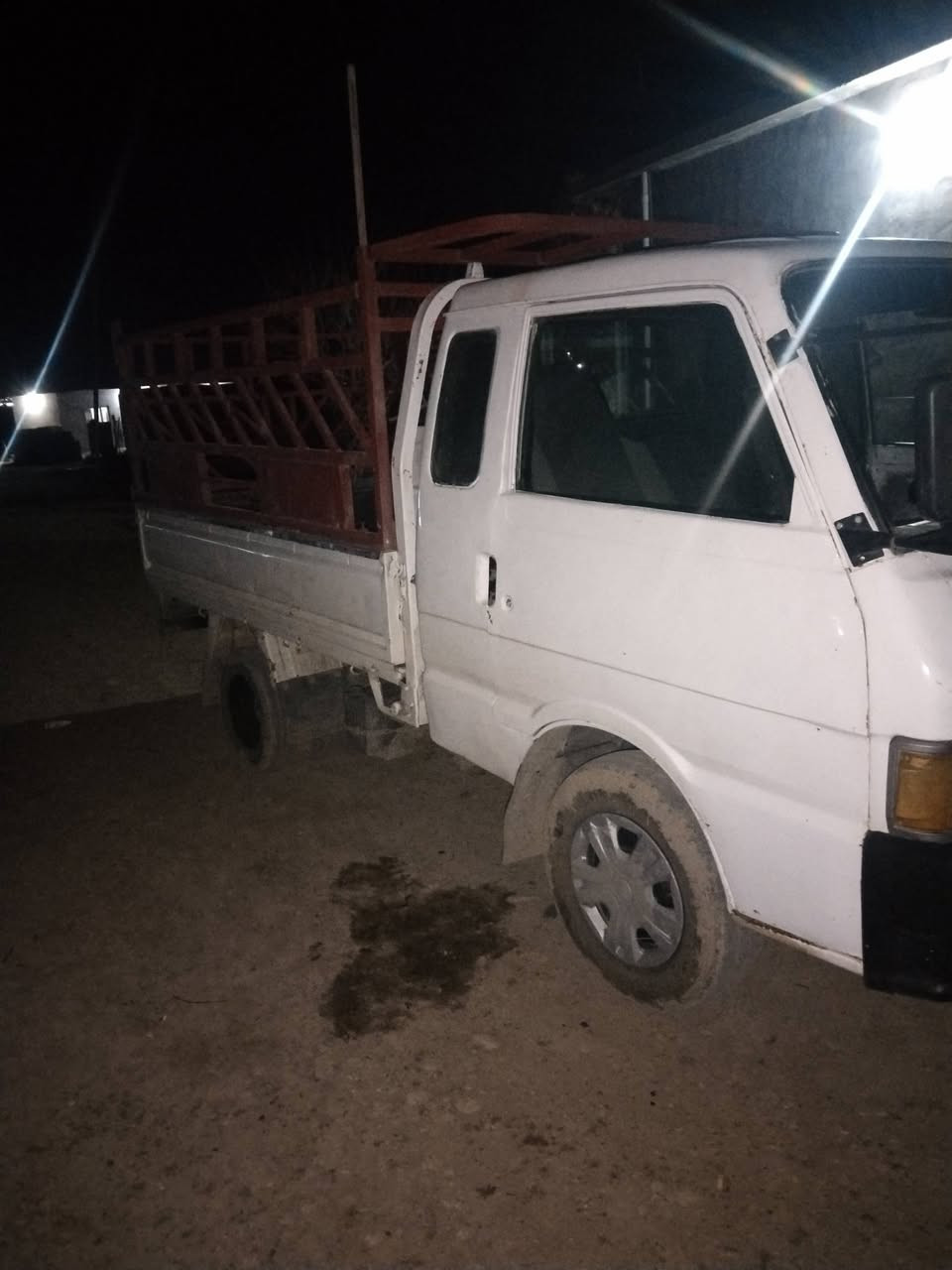 كيا بنكو 94  شرط الوكاله كير محرك شرط السعر 42 وبي مجال..
***********
