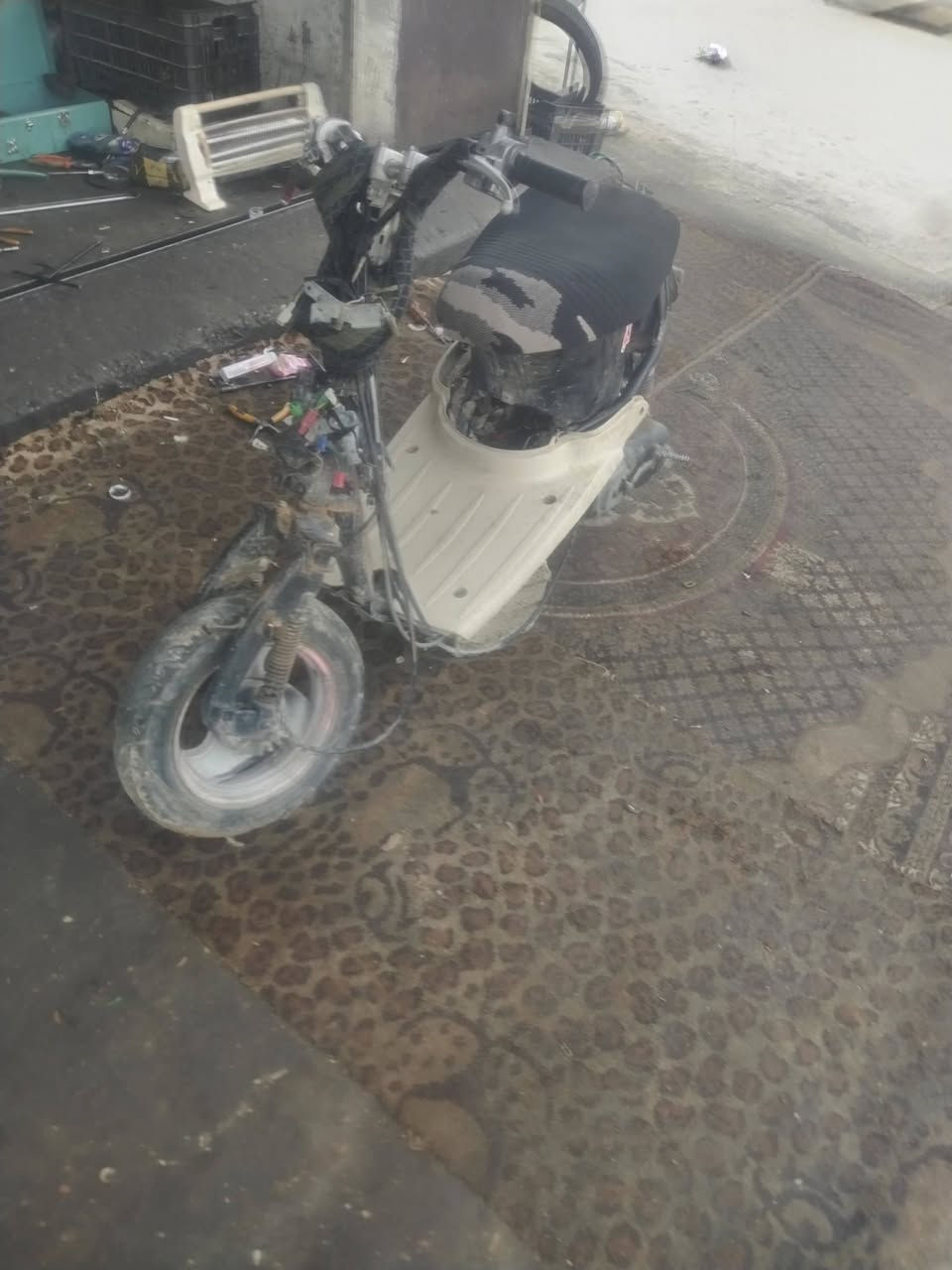 يماها شغاله مابيه عيب السعر مناسب جدن 70الف مكاني كركوك حي العسكري الرقم***********واتساب فقط
