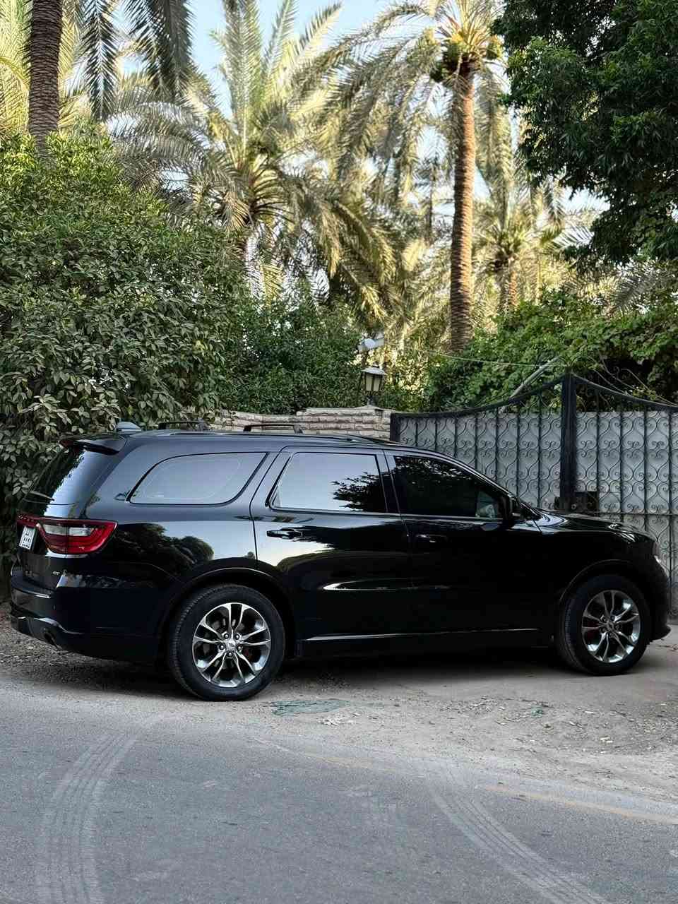 دورنكو GT PLUS 
موديل 2019
مراوس فقط
خليجية وكالة هارلم
رقم بغداد باسمي سنوية 2031
مكفولة من الضربة والصبغ
مكينة 3600 v6 بانزين عادي بدون دوانز نهائياً
مراوح عاصفة حماوه ثابته ربع انسى تصعد
ماشيه 86 كيلو
صفر مسج
فول مواصفات
فتحة 
دعامية SRT
لايت عدسات ليزريه زرع وبلوجكتر
سبورت مود وايكو
نظام ستارت ستوب
رادارات 
حساسات
اشاير مري وتعتيم ليلي
3 شاشات
كاربلي 
كشنات حضن
داخل جلد عسلي كهرباء وخزن ميموري
7 راكب
اربع كشنات تدفئة 
ستيرن تدفئة
صندوك كهرباء
ويلكب حجم 20
3 قطع تبريد
تشغيل عن بعد
وباقي المواصفات المعروفة
بدون نقص 
مكاني الاعظمية 
***********
