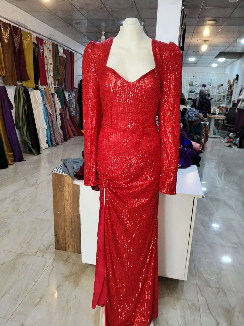 قياس خاص يلبس وزن ٥٠  جديد


**إذا كنت صاحب هذا الإعلان وتريد حذفه لأي سبب، رجاءا أرسل رسالة إلى الدعم الفني**