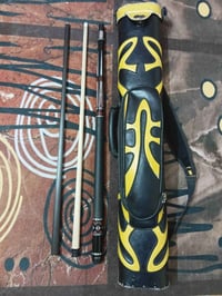 كيوب • مستعمل قليل • ٣ جواكت زيتية