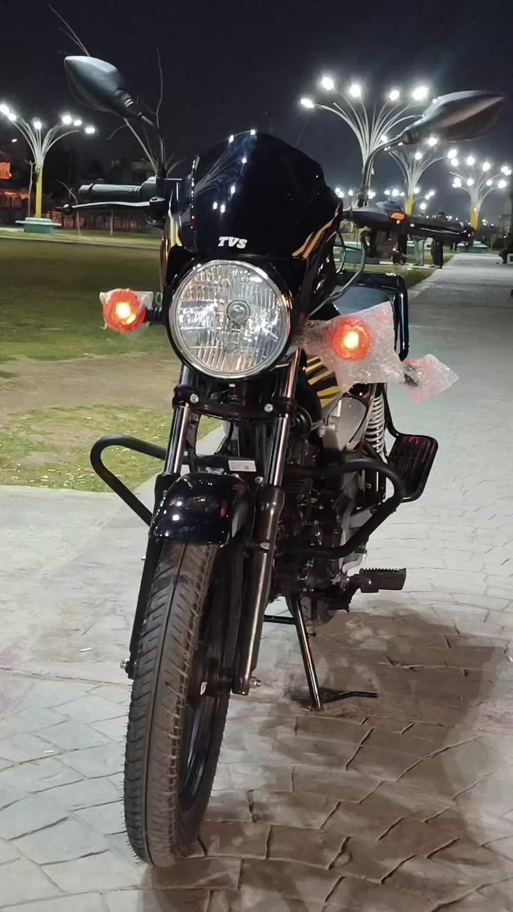 السلام عليكم دراجه تيفي اس البارحه منزلها بل سنويه  2023
طالعه بل 2026 رمبه رقم وسنويه سعرها 3000
بيها مجال قليل ***********
