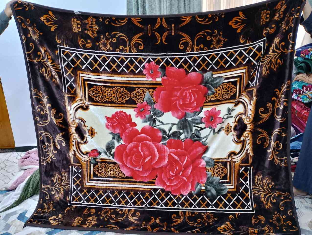 وجبه باله جديد ملاحف وغطوات اشكال مختلفه وبطانيات درجه أوله اوزان مختلفه 5كيلو و7كيلو و10كيلو اسعار حلوه ومختلفه العنوان الدوانيه حي الزهراء نزل علوه المخضر الاتصال ***********
