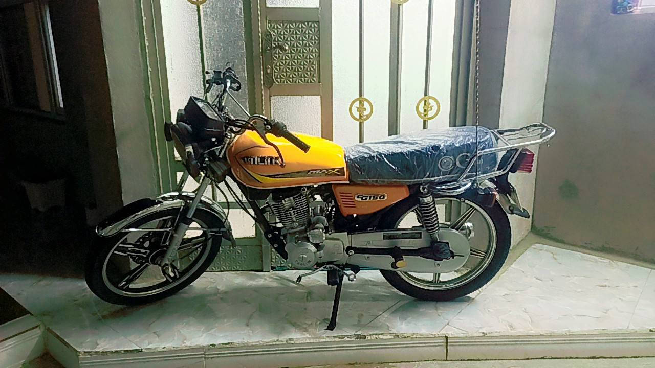 السلام عليكم سونك خمسه كير موديل 2023 محرك مامفتوح كبس كهربائيات كلها شغال سلف لايت  اشاير باتري جديد ماطور نضيف مابي أي عيب سعر 460 بي مجال قليل مكاني كركوك ***********
