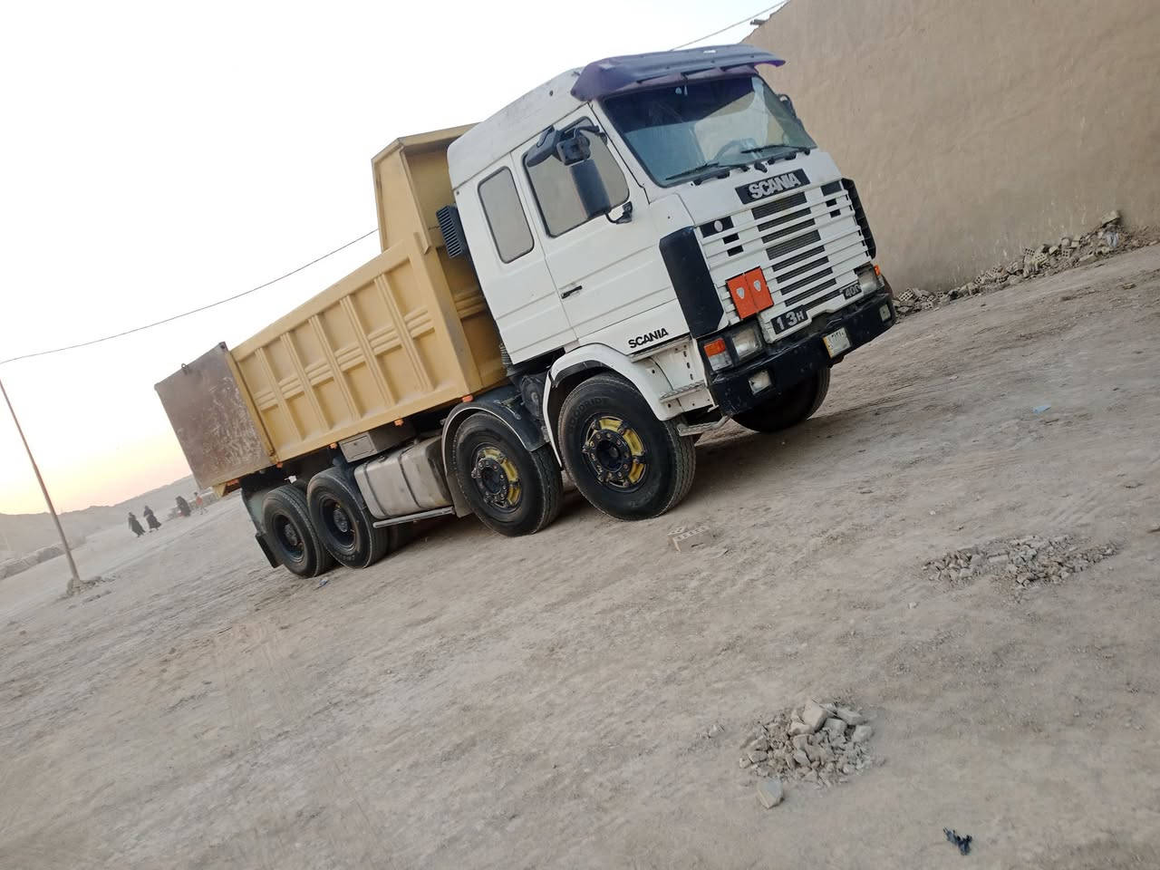 سكانيه البيع مكينه 8 6/0 كير 3/3 عكراب
شصي مكفول تخم تاير عكراب بلاد
‏ ***********
