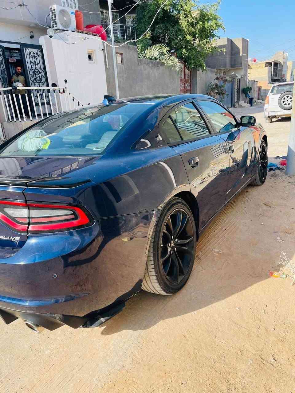 يالله السلام عليكم للبيع جارجر 2017 فول مواصفات باسمي شخصياا SXT رالي  مكينه 3600 كير مكينه حداديه تخم تاير كله جديد لسياره بوضع الشركه داخله للعراق كلين وهنا صار بيهه كم رصعه ب قماره مو حالوب رصعات زغار كلش وبارد كد شبر بجملغ لخلفي  مكاني نجف رقمي *********** ملاحضه مكلف ب نشرررر
