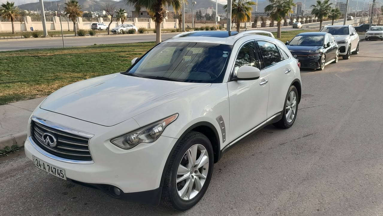 انفنتي موديل 2009 كلين
ماشي 95 

السياره من الدعامية ال دعامية شرط 

فول مواصفات

بصمه 

سلايت 

كشن هيتر 

داخل جلد 

فول وفول 

طخم تاير بل جيس 

رقم مميز سنويه ال 2029 

تحويل مباشر 

السياره احلى من الصور 

السعر 113  ومجال بسيط 

مكان السياره زاخو 

رقم *********** واتساب 

رقم ***********
