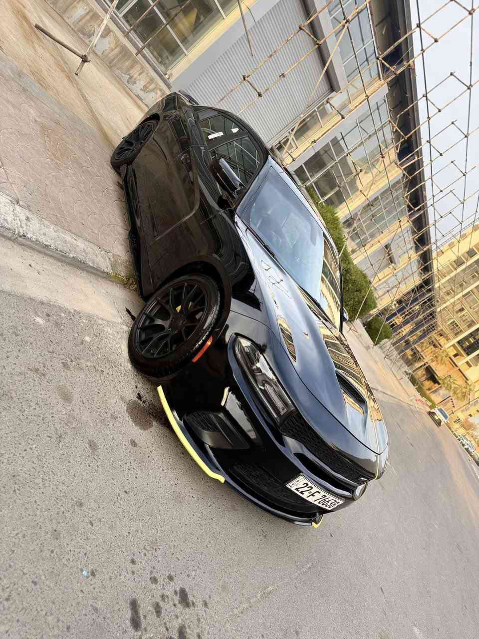 سلام عليكم.  ❤️    //..ممتواجد خاص V6
السيد اللوان لون السود
السياره فقد ماشيه 65 الف ميل 
 الخوان فقد البيع ما اراوس 
.   //DODGE_GHARGER 
السعر السياره ٢١٤ الورقه بيها مجال 
موديل ٢٠٢٠
__المواصفات___
‎*شفتات 
‎كهرباء وحار بارد
‎الفتحه  
‎ستيرن تدفةة
‎*كشن حضن رياضي
‎كشنات خزن ميموري
‎*شاشه كبيره رياضيه 
الحسسات الخلفيه 
‎    سستم صوت بلادي 
‎  *اوبشنات رياضيه 
‎*محدد السرعه
‎*تشغيل عن بعد
‎*ويل كب 20 
‎*كامره خلفيه دواره

‎*حساسات
‎*شاشه كار بلي
‎*كشافات ضباب

‎*مرايا متحسسه للاضاءه العاليه
‎*دخول ذكي بصمه 
‎هواي بعد بيه مواصفات
‎——اضافات——-

‎منظومه زنون عالي  اصلي شرط // ثلجيه
‎بيوجكترات. زنون 
‎سياره نصبته احله من الصور تجي وشوف سياره جديده بمعنى كلمه ادامه عليه من شركه صدر جديد بمعنى كلمه  اي نقص مابيه 
___

‎الحادث____
‎((حادثه خفيف  جداً)السياره
السياره   الچملخ المامي الجيهت  السكن بشرط الفحص  بشرط سياره لا شواصي ولا لغد على الفحص الشبرين الچملخي الخلفي سبخ

السعر220$وكلشي موجود بلسوك واني بلخدمة❤️
 ماعجبك سعرها اترك تعليق حلو مثل وجهك لحلو❤️❤️
‎مكاني اربيل🏨🏨
‎للاستفسار
***********
***********
