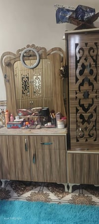 غرف نوم للبيع سعر الوحده400 بيهم مجال وشراي يتصل ويدلل 07709765488