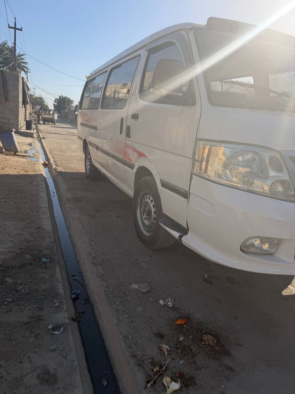 السلام عليكم
***********
فتون F موديل 2014
السياره جاهزه مكينه وكَير وكسل تحويل مباشر رقم ميسان
السعر 70 وبيهة مجال 
 والشراي يتصل
مكلف بلنشر
