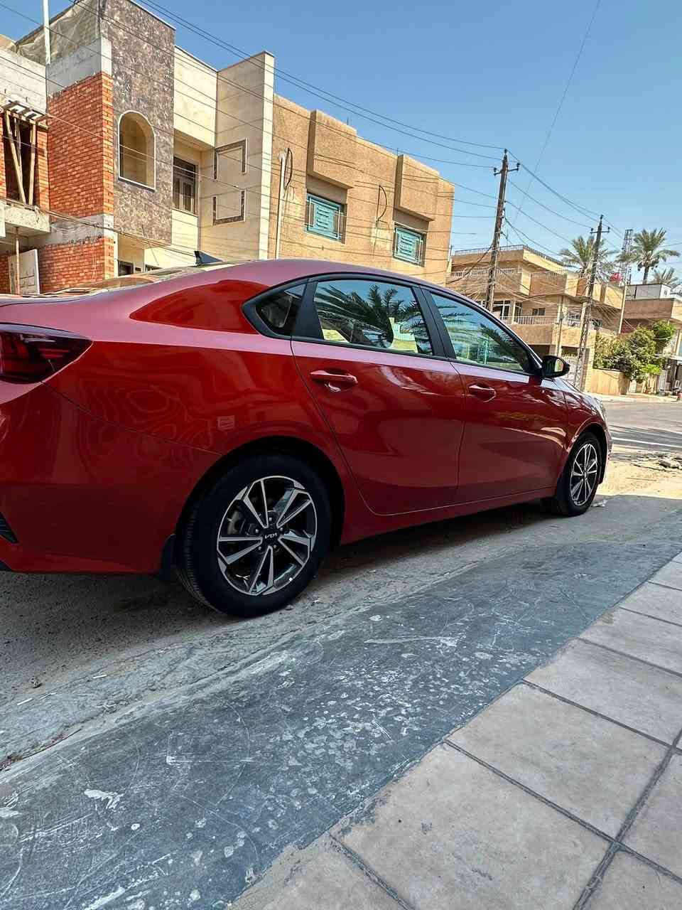 السلام عليكم شباب الغوالي
للبيع كيا فورتي موديل 2023 للون مشمشي 

مواصفات رادارات امامية و وخلفية وجانية وتوقف ذاتي امامي عند الاقتراب وتوقف خلفي عند الرجوع نقطة عمياء بلمري اشاير بلمري 

للسيارة ماشية 19 الف ميل 

حادث السيارة صبغ قطعتين بنيد وقبغ جنطة 

بدون ايرباك بدون شواصي بدون لغود كبس

(بشرط شادلهة مازدات مال جيتي لاين بشرط اصليات ابو فراشة جايبهن من عمان مو تجاريات )

وعلى فحص وين مايعجبك افحص 

السيارة كفالة مكينة وكير وشواصي وداوخل 

( صور الحادث مرفقة   ضر ها سطحي مرفقة بلمنشور)

( كتلوكات الشركة بيهة + تخم ارضيات تايرات الشركة بعدهن بلحباية 

السيارة بدون ارقام منفيس بسمي تريد مرقم ارقملك بنفس اليوم انطيك سنوية بسم المشتري 

سعر السيارة (127 وبيهة مجال بدون رقم ) 

مكاني بغداد الصليخ ال600 

الاستفسار ( *********** )خادمكم عبدالله العامري
