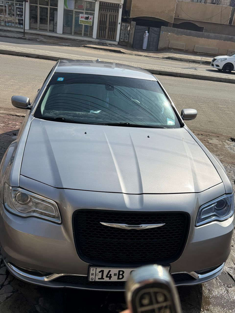 السلام عليكم اوبامه 16اصل معلايه 22 سياره جاهزه ونقص برغي مابيهه بأسمي رقم بصره ماشيه 140حقيقي سياره بيهه جاملغ. ايمن مبدل وبنيد بي صبغ فقط سياره حلوه كلش سعر 185وبيهه مجال مكاني البصره مامتواجد ع فيس   ***********
