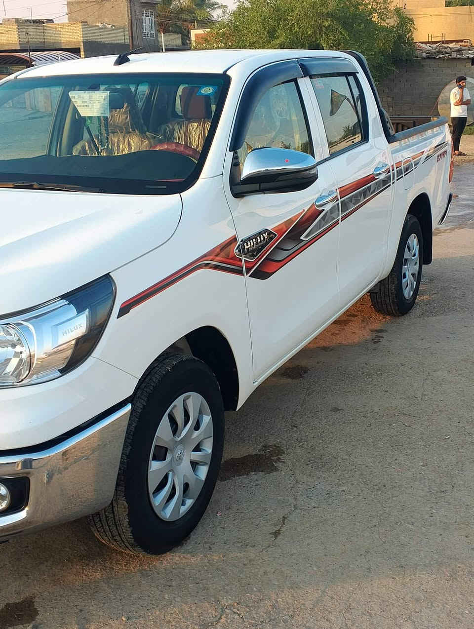 سياره للبيع 23 كفاله عامه ماشيه 23 ألف مكان بغداد
رقم السيارة القادسية الاستفسار الاتصال على الرقم ***********
