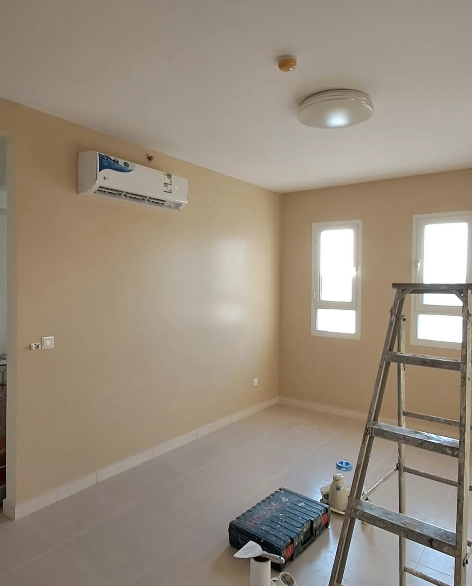 صباغ درجه اولى داخل وخارج واجهيات تشطيبات تصليحات رطوبه عازل شغل واحد على واحد رقم التليفون ***********
