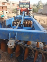 ساحبة للبيع 110 مع دسك و معدلان للاستفسار الرقم 07763893370