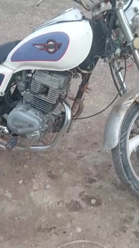 موتور • بدون تفاصيل