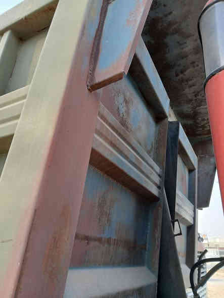 بدي ابو علم للبيع مشدود على فالفو الطول 6وربع للاستفسار على رقم الهاتف ***********
