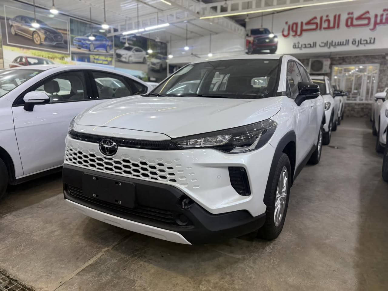 🔥 شركة الذاكرون لتجارة السيارات 🔥
معرض الإمام المركزي

📍 بغداد – الكريعات – شارع الوقف السني

━━━━━━━━━━━━━━

🚘 كورولا كروس | الشكل الجديد
✨ فل مواصفات – فخامة تخبل

من أول نظرة… تعرف إنك أمام سيارة راقية 😍
راحة + قوة + ذوق عالي.

━━━━━━━━━━━━━━

🔹 أبرز المواصفات:
✔️ فتحة سقف
✔️ بصمة تشغيل + دخول ذكي
✔️ رادار ومساعدات قيادة
✔️ مقاعد جلد أصلية + كهرباء
✔️ شاشة كبيرة تدعم Apple CarPlay
✔️ كاميرا خلفية + حساسات أمامية وخلفية
✔️ حمالات سقف رياضية
✔️ تطعيمات بلاك بيانو ولمسات ذهبية فخمة

━━━━━━━━━━━━━━

💰 السعر: 29,500,000 دينار عراقي 🔥

━━━━━━━━━━━━━━

📞 للاستفسار:

*********** – علي
*********** – علي

🔄 خدماتنا: بيع ✅ شراء ✅ مراوس ✅
