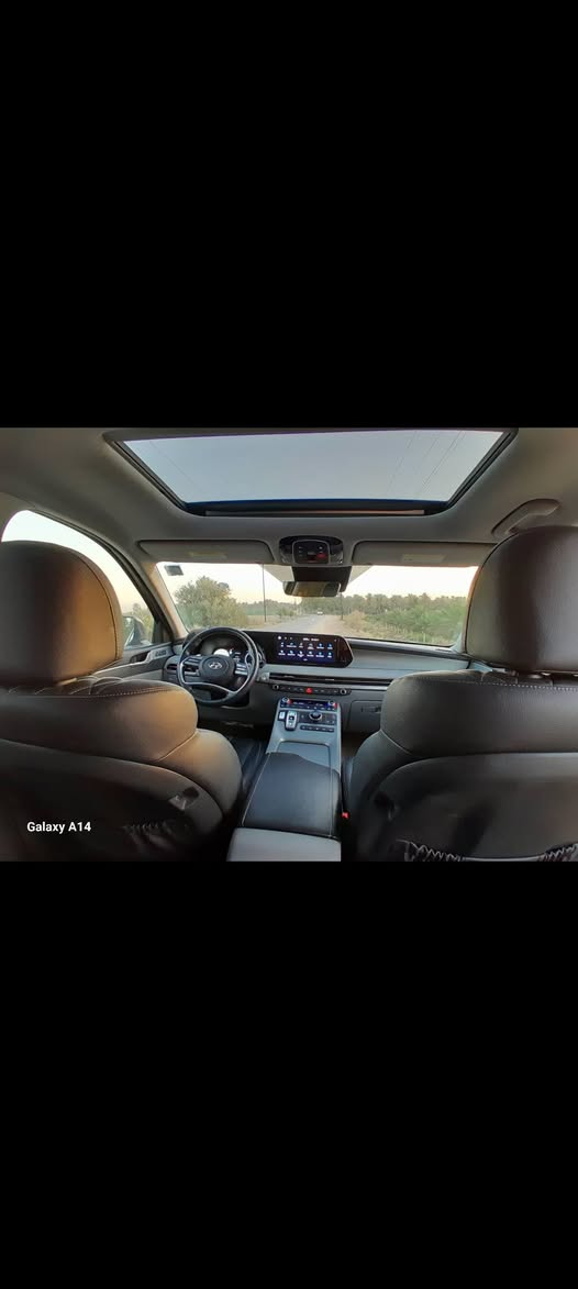 سلام عليكم
هونداي بلسايد موديل ٢٠٢٣

اذا اكو مراوس بسياره اقل 

حادث موضح بل صور وسونار 

 صبغ ربع جاملغ  فقط ودعامية نفس الون 

سعر ٣٠٥  وبيها مجال ماشية ٤٤ ميل 

مكاني بغداد حي بتول 

***********
