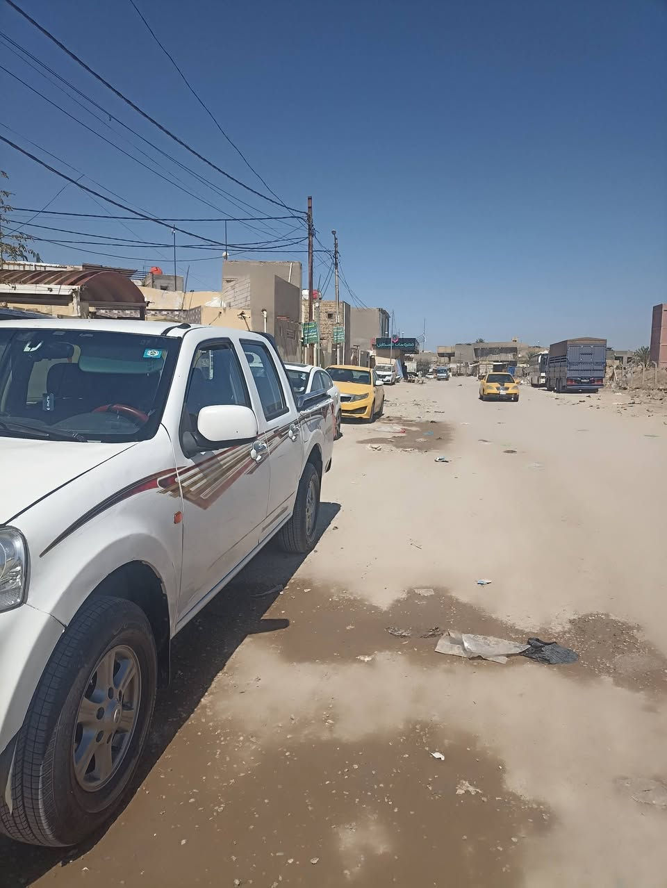 السلام عليكم كريتول موديل 20 السياره بيهه جاملغ وبنيد ولباقي جاهزه كير مكينه تبريد ثلج تخم تأير سياره جاهزه سعر 85 مكاني الديوانية ***********
