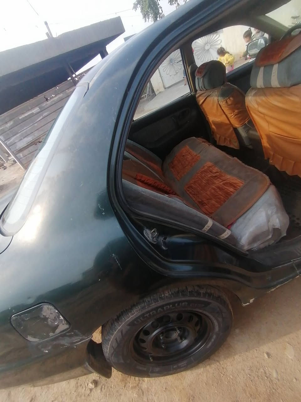 سلام عليكم ورحمة الله ميستبوشي كلانت موديل ٩٤ ياباني كير عاد كير ومحرك مكفولات صدر خلفي ولا أمامي بل جيس المالك هاذه رقمه سياره جاهزه الف ماذب عليها رقم ديالى انكليزي مصفره رقم انكليزي *********** العنوان بغداد سلمان باك اتصل خاص ماكو السعر ٢٥ ورقه وبيها مجال.
