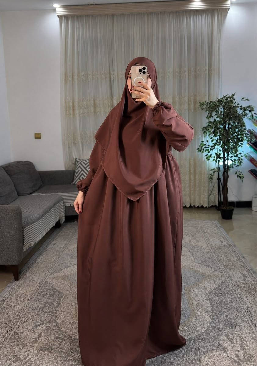 🇮🇶🔥 الجودة عنواننا دائماً 🔥🇮🇶
      وصل الزي الشرعي 

✨ إذا تدورين على الأناقة والستر بنفس الوقت، فهذا الزي راح يعجبج أكيد ✨
ستايل راقي وترند، مناسب للعمرة، الصلاة، الزيارات، وحتى الاستخدام اليومي 🌸
🧵 قماش سندريلا الأصلي — درجة أولى حرير💯✔️ 
👗 زي شرعي قطعتين
🎨 متوفر بـ 5 ألوان مميزة
📏 فري سايز — يلبس من وزن 60 إلى 90

🏃‍♀️ سارعوا بالحجز قبل النفاد 🏃‍♀️


**إذا كنت صاحب هذا الإعلان وتريد حذفه لأي سبب، رجاءا أرسل رسالة إلى الدعم الفني**