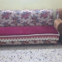 خمس مقاعد • نظيف • قابل تفاوض
