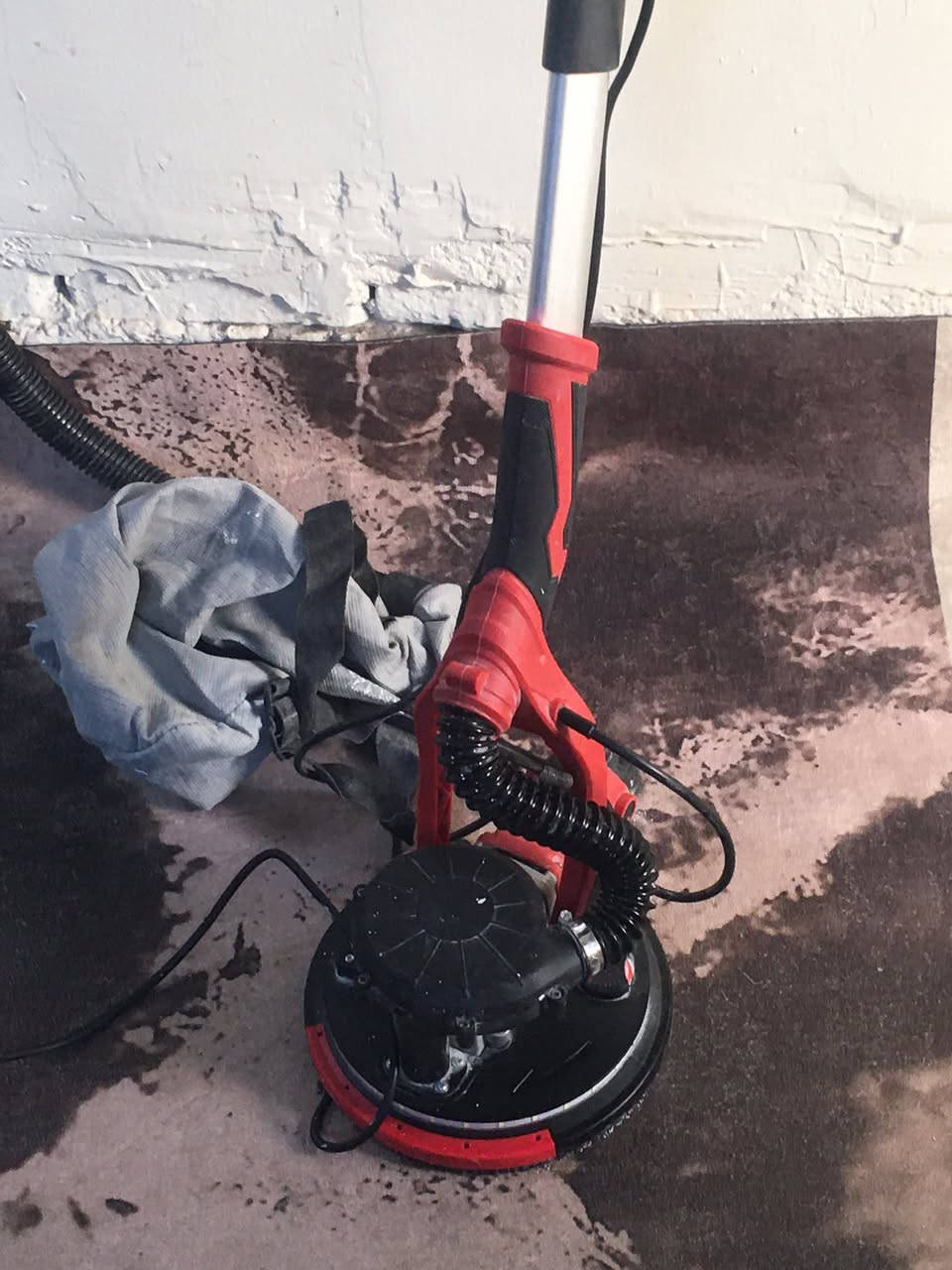 مكينة سنفرة للبيع بعدهة جديدة استخدام قليل  اخذتهة ب 125 من ارقى النوعيات مكاني مدينة الصدر السعر 85 بيهة مجال بسيط تواصل ماسنجر او واتس اتصل ***********
