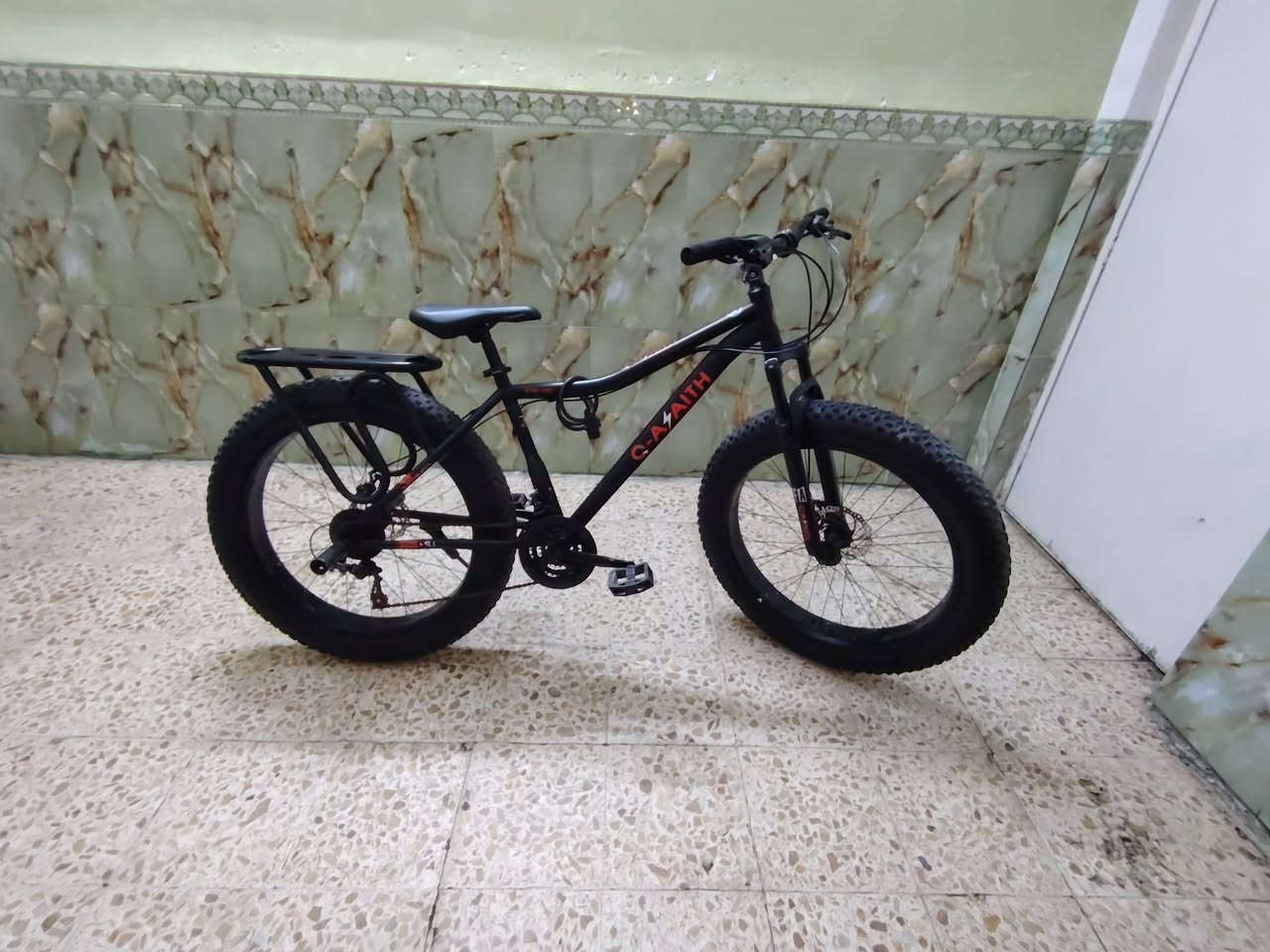 سلام عليكم بايسكل جبلي جديد وكالة شركة عالمية كير كامل مكمل سعر 200 وبي مجال مكاني بغداد الجديدة نعيريه الاتصال على الرقم ***********
