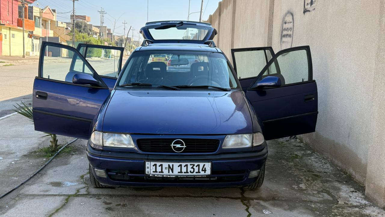 ابل استره ستيشن البيع وارد ياباني موديل 95 كير اتوماتيك جمات كهرب قفل مركزي ستيرن بور ابريك ايبيس دوسات ودوير وضع شريكا محرم 2000 سنويه جديده بسمي بس لسكن مطوز اثر جراد ابيع بشرط على قلم *********** كورك 0776079265 مكاني موصل حي عدن تبريد اصل بس رديتر الخارجي ينردلها السعر 58
