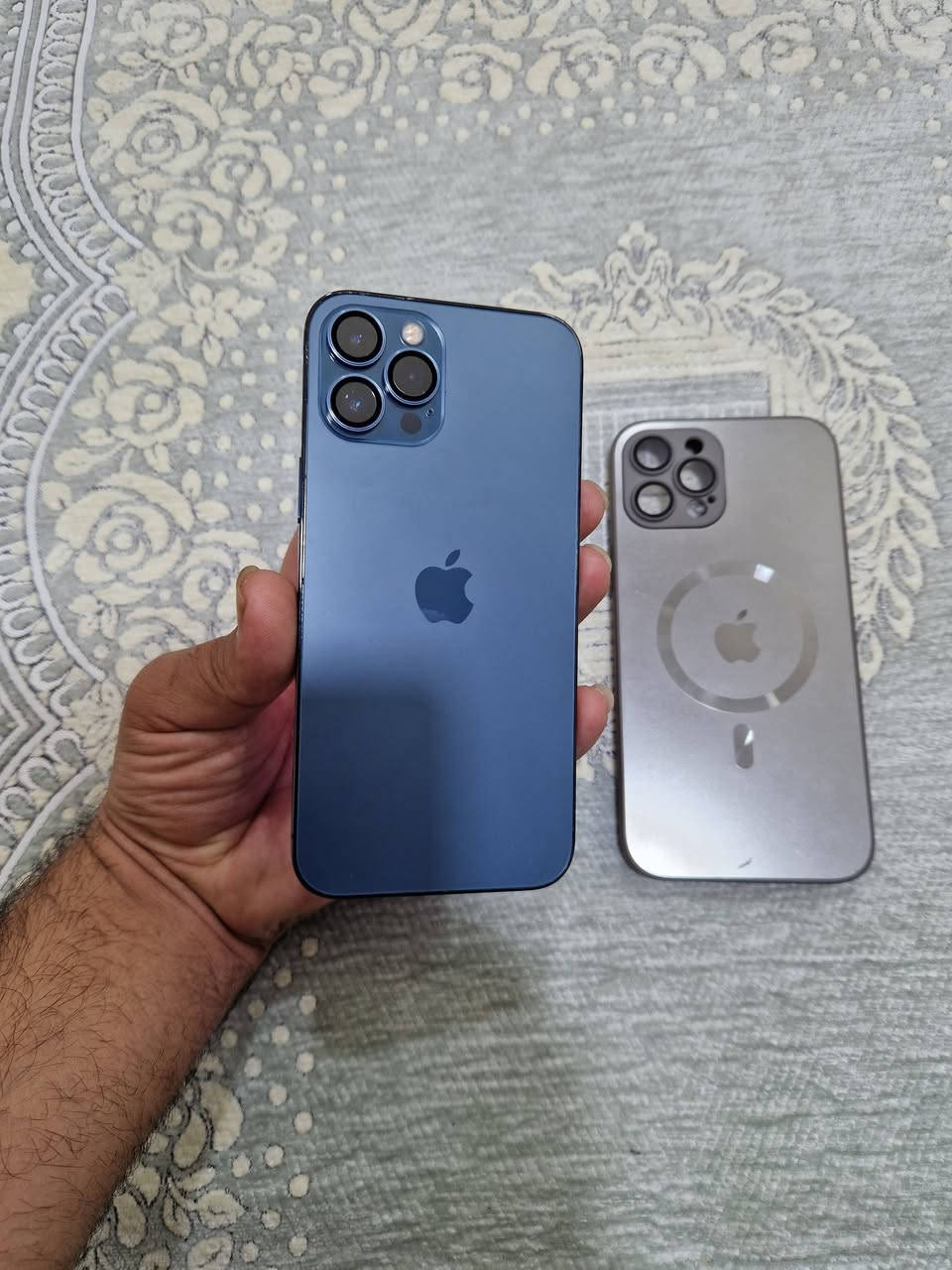 للبيع ايفون ١٢ برو ماكس ذاكرة ٢٥٦ بطارية ٨٢ الجهاز حييل نظيف علبلاد مفتوح مبدل فقط كامره بلادي سعره ٢٨٠ الف قفل بدون معاملة


**إذا كنت صاحب هذا الإعلان وتريد حذفه لأي سبب، رجاءا أرسل رسالة إلى الدعم الفني**